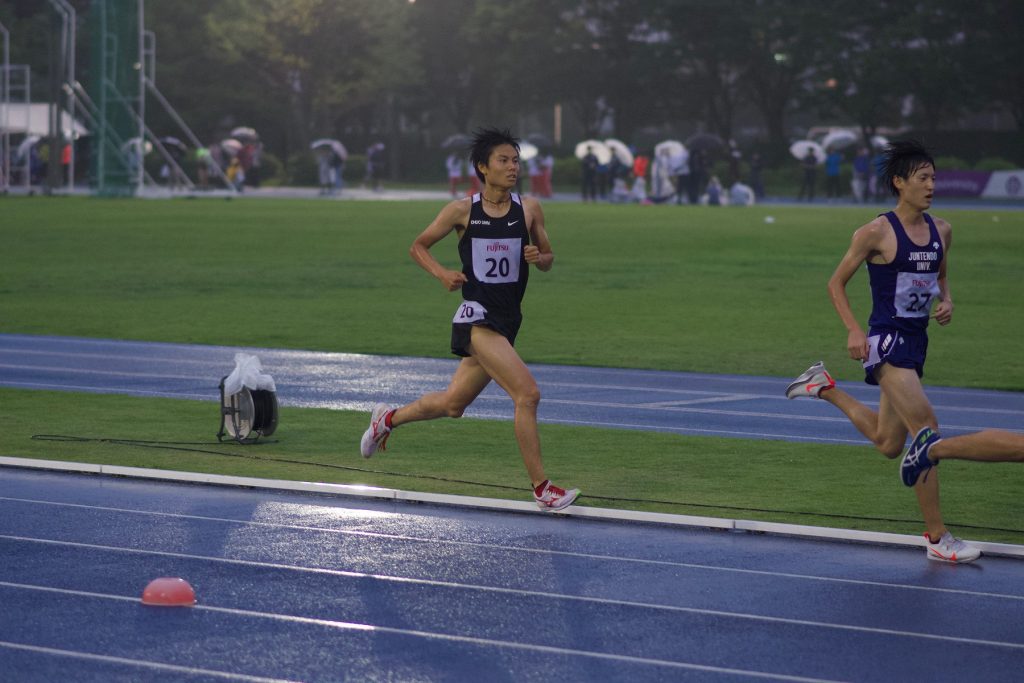 2019-07-06 順大記録会 5000m 3組 00:14:55.10